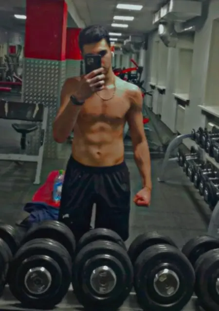 Я Давид, 20, знакомлюсь для приятного времяпровождения в Анапе