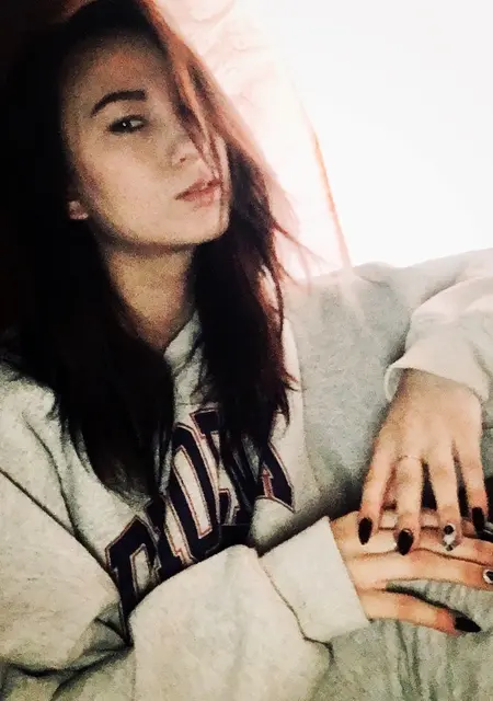 Я Adriana, 30, знакомлюсь для дружбы в Твери