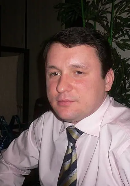 Я Роман, 49, знакомлюсь без обязательств в Донецке