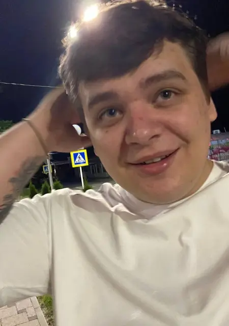 Я Рома, 21, знакомлюсь без обязательств в Краснодаре