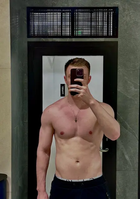 Maks из Москвы, ищу на сайте открытые отношения