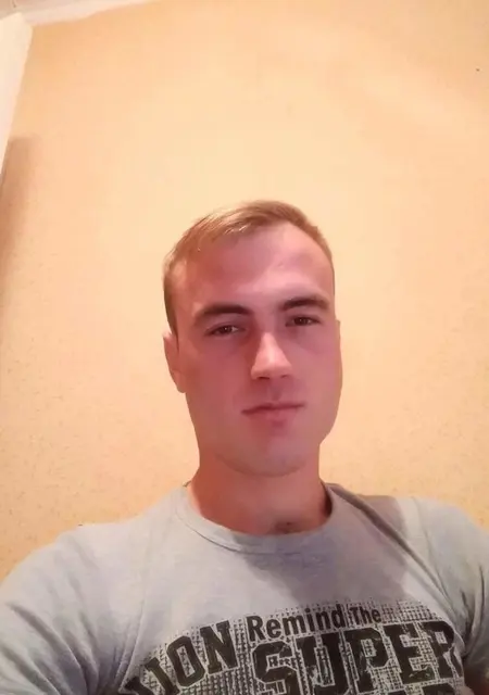 Я Дмитрий, 27, знакомлюсь без обязательств в Москве