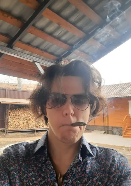 Александр из Томска, ищу на сайте знакомства на одну ночь