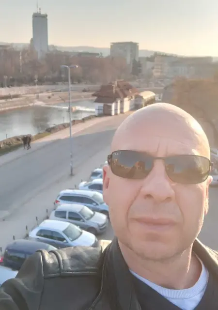 Я Владан, 51, знакомлюсь без обязательств в Норильске