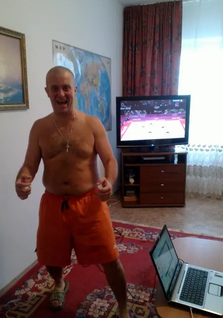 Я Весёлый, 50, из Нижневартовска, ищу знакомство для постоянных отношений