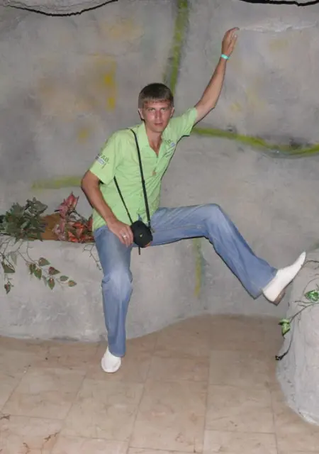 Никита з Мелітополя, мені 48 років, познайомлюсь для спілкування