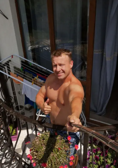 Я Александр, 44, знакомлюсь без обязательств в Геленджике