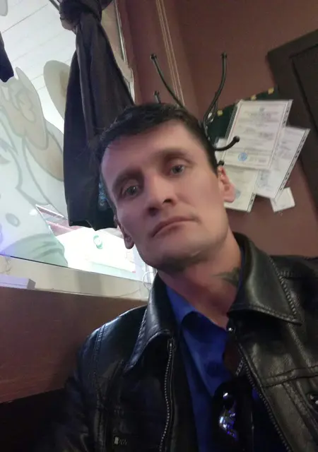 Я Ник, 47, знакомлюсь без обязательств в Туле