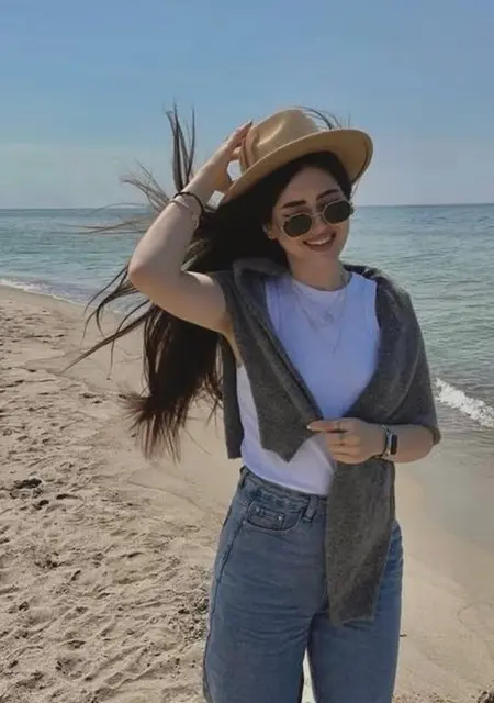 Владлена из Москвы, ищу на сайте приятное времяпровождение