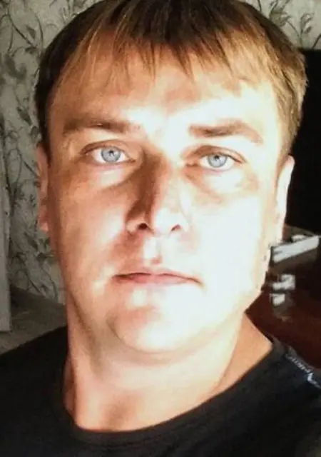 Я Дмитрий, 38, из Дзержинска, ищу знакомство для постоянных отношений