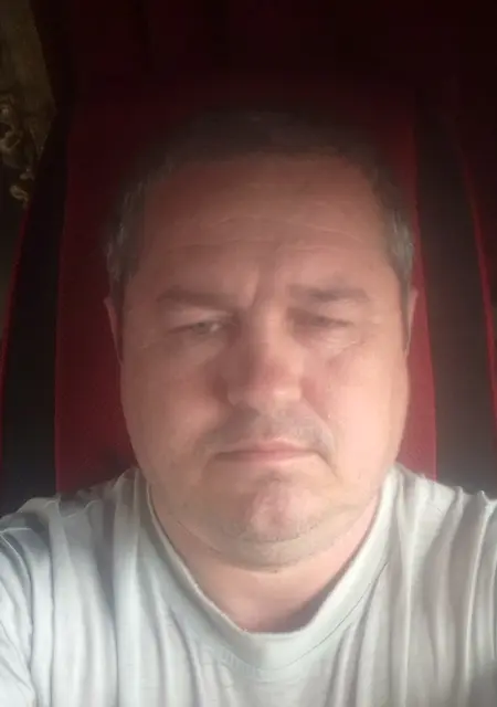 Коля из Дзержинска, ищу на сайте приятное времяпровождение