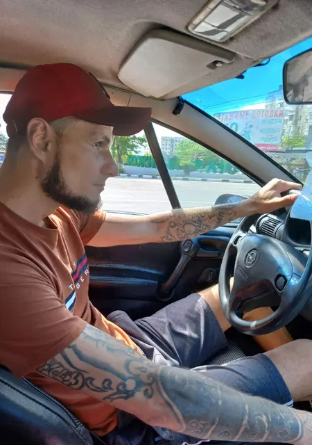 Сергей из Краснодара, мне 43, познакомлюсь без обязательств