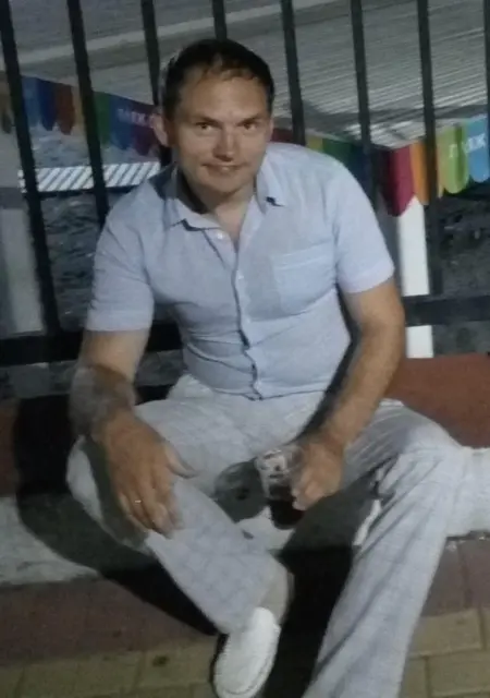 Евгений из Пятигорска, мне 42, познакомлюсь на одну ночь