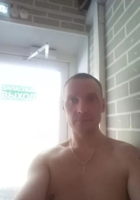 Я Андрей, 42, знакомлюсь без обязательств в Салехарде