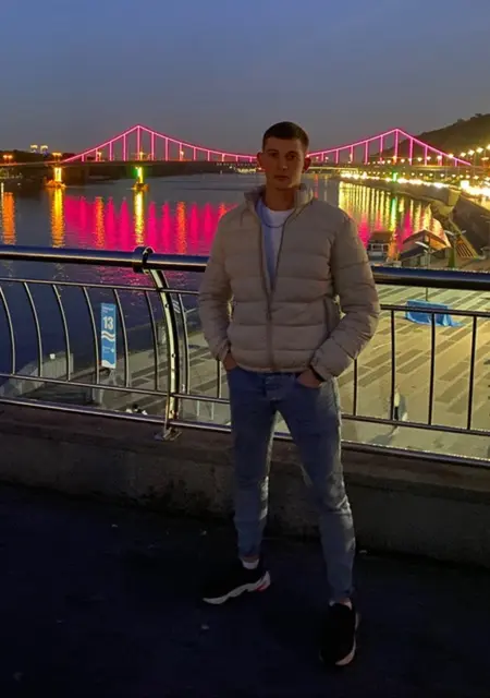 Аслан из Томска, ищу на сайте знакомства на одну ночь