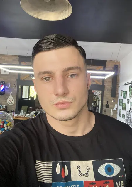 Саша из Саранска, мне 32, познакомлюсь без обязательств