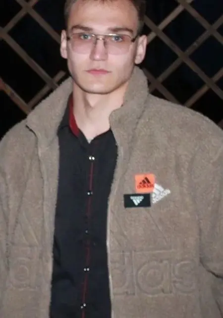 Vlad из Тулы, ищу на сайте знакомства без обязательств