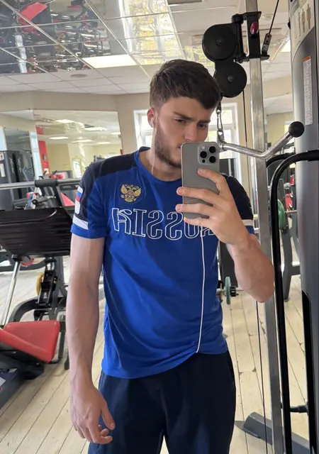 Я Daniel, 26, из Москвы, ищу знакомство для дружбы