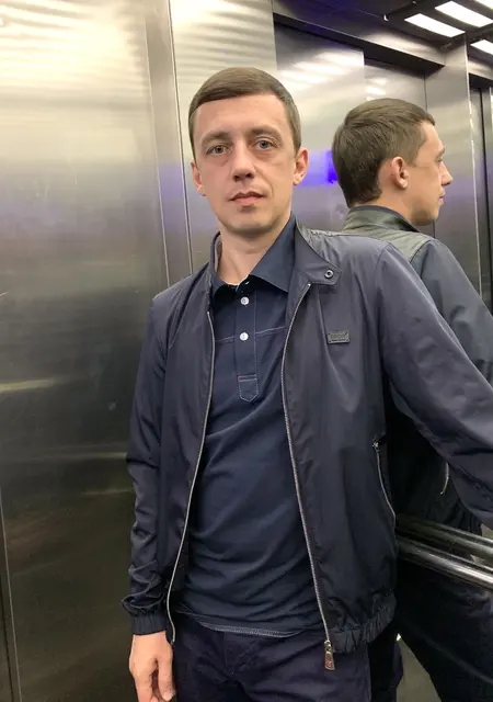 Миша из Лобни, мне 42, познакомлюсь для приятного времяпровождения