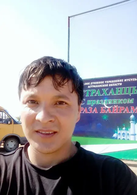 Я Алексей, 41, из Астрахани, ищу знакомства на одну ночь