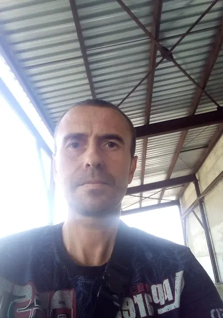 Я Юрок, 41, из Самары, ищу знакомства на одну ночь