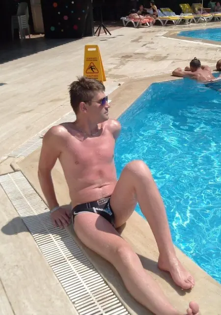 Никитос из Кемерово, ищу на сайте постоянные отношения