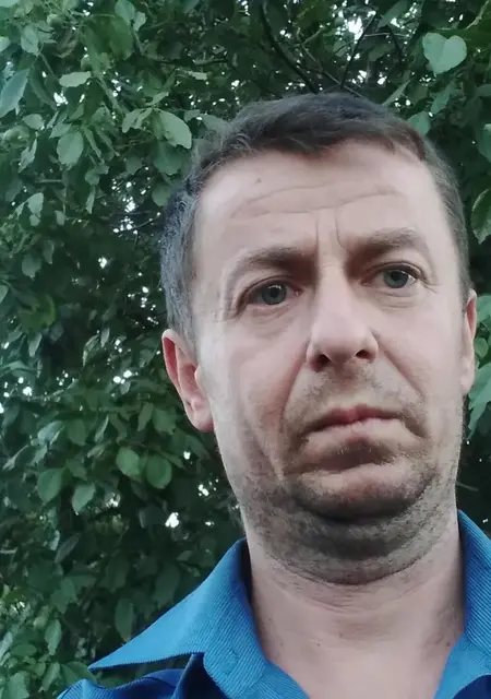 Вова из Ростова-на-Дону, ищу на сайте знакомства без обязательств