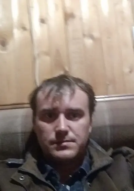 Я Михаил, 40, из Костромы, ищу знакомства без обязательств