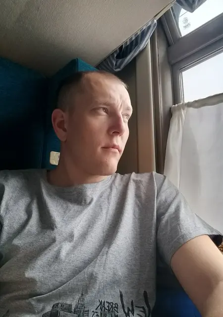 Я Димон, 30, знакомлюсь без обязательств в Бийске