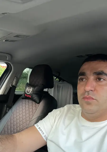 Я Онур, 40, из Подольска, ищу знакомство для приятного времяпровождения