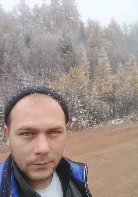 Александр из Северобайкальска, мне 33, познакомлюсь без обязательств