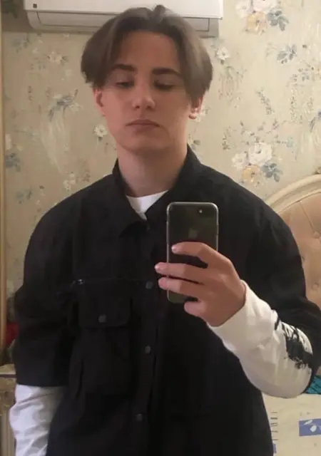 Я Тема, 21, знакомлюсь без обязательств в Балашихе