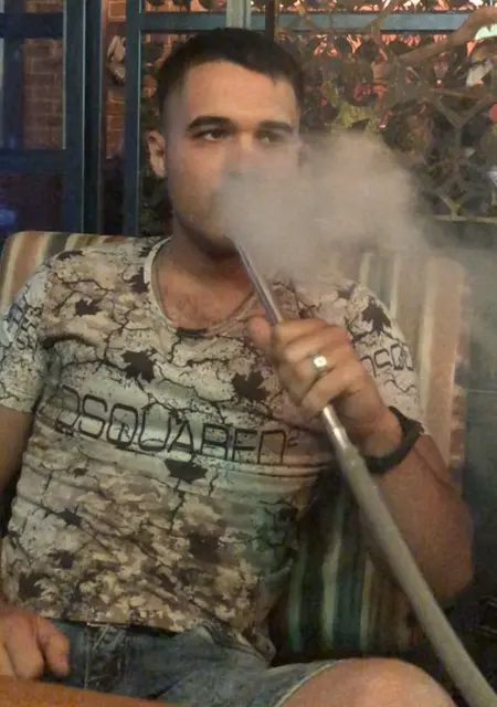 Я Александр, 27, из Кременчуга, ищу знакомства на одну ночь