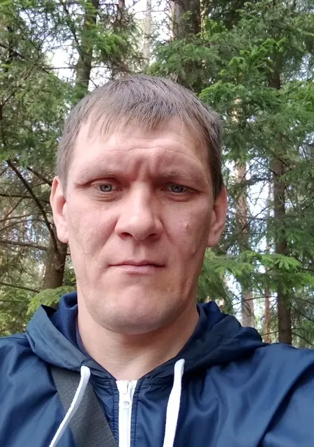 Иван из Оверяты, мне 40, познакомлюсь