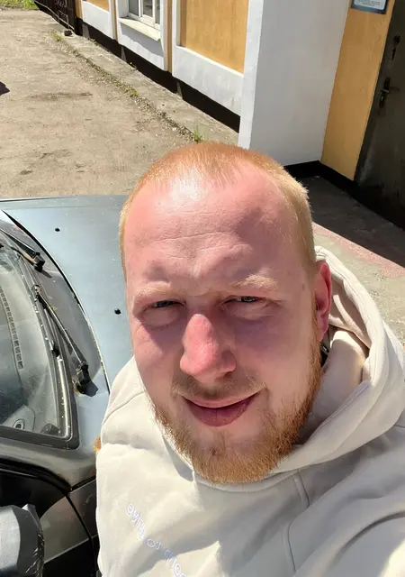 Я Андрей, 30, из Домодедова, ищу знакомства без обязательств