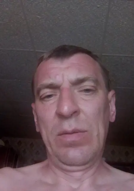 Я Андрей, 41, из Краснодара, ищу знакомства на одну ночь