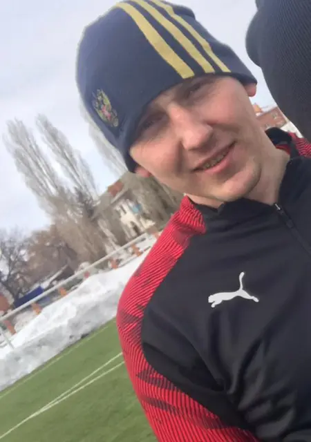 Роман из Люберец, мне 31, познакомлюсь для общения