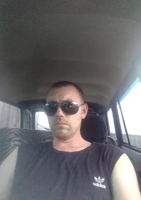 Икар из Херсона, ищу на сайте постоянные отношения