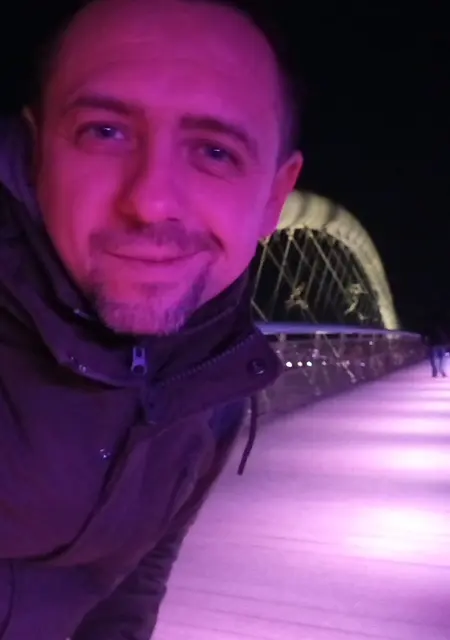 Игорь з Хмельницького, шукаю на сайті знайомства на одну ніч