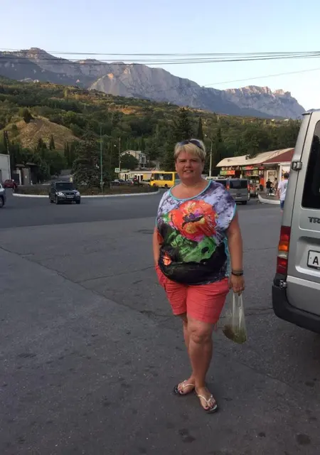 Я Лека, 45, из Симферополя, ищу знакомства на одну ночь