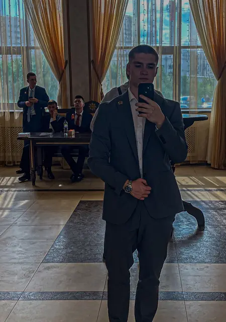 Дима из Щелково, ищу на сайте знакомства на одну ночь