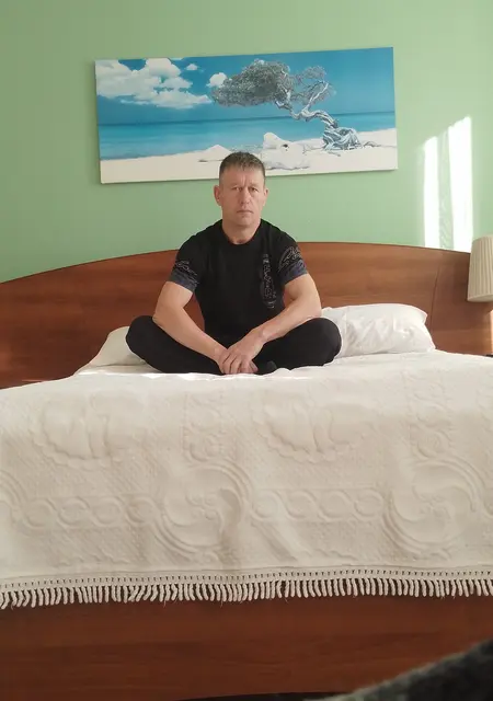 Владимир из Новосибирска, мне 48, познакомлюсь для открытые отношения