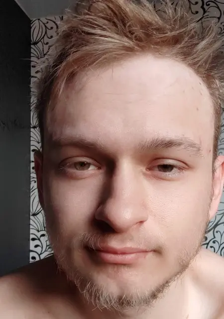 Я Ваня, 28, из Омска, ищу знакомство для постоянных отношений