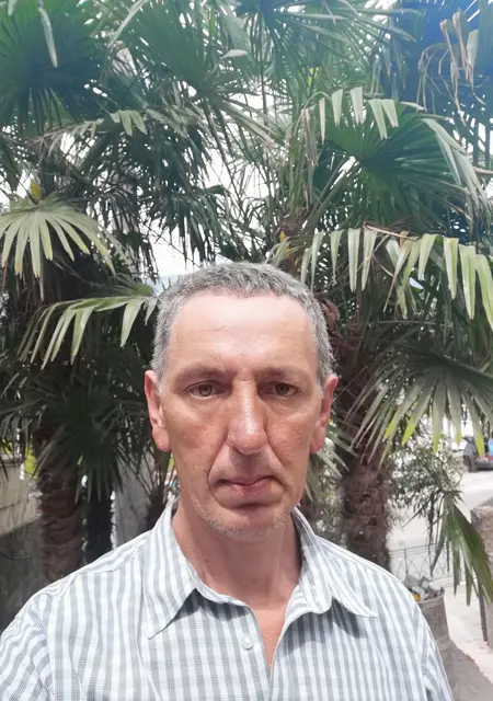 Я Александр Феоктист, 49, знакомлюсь без обязательств в Выборге