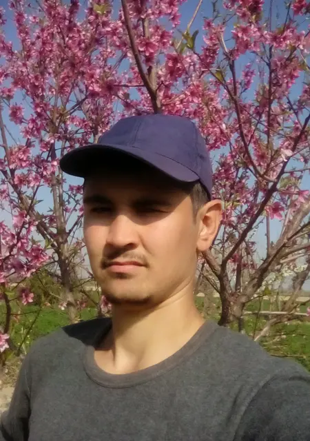 Я Азат, 33, знакомлюсь для дружбы в Кемерово