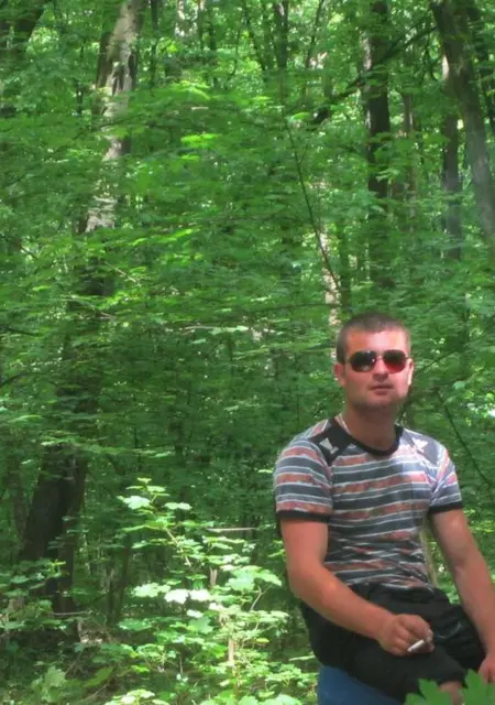 Я Игорь, 36, из Орехово-Зуево, ищу знакомства без обязательств