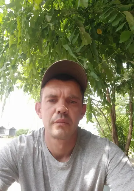 Anderson из Черновцов, ищу на сайте общение