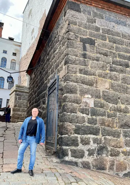 Я Алексей, 45, знакомлюсь на одну ночь в Череповце