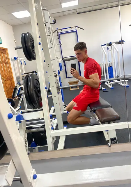 Я Qwerty, 23, знакомлюсь для дружбы в Сызрани