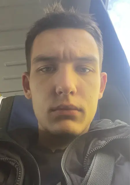 Я Алексей, 20, знакомлюсь для постоянных отношений в Кемерово